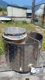 Contenitore per la smielatura