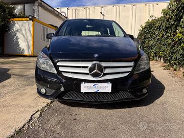 Mercedes-benz B 180 CDI Automatic Premium MOTORE S