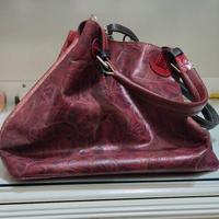 borsa di pelle rossa 