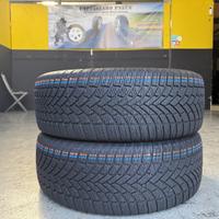 2 Gomme 225/60R17 Bridgestone Invernali 80%residui