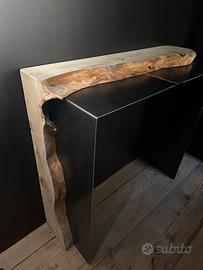 Line table-minimal-ferro temprato-legno cirmolo