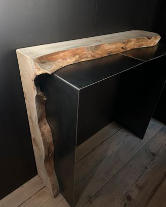 Line table-minimal-ferro temprato-legno cirmolo