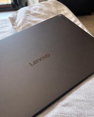 Lenovo Yoga slim 7i-core ultra 7-16GB-SSD 1TB