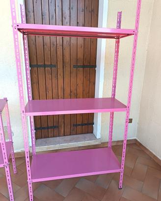Scaffale in metallo