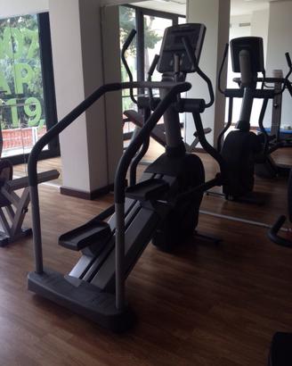 Cardio Summit Life Fitness no Technogym