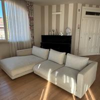 Divano lineare con Chaise Longue