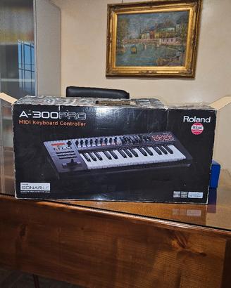 pianola ROLAND con MIDI keyboard