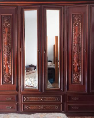 Camera da letto (armadio, comò, comodini, letto)