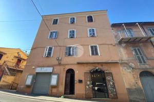 3 LOCALI A PALOMBARA SABINA