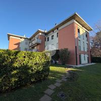 4 LOCALI A BUSSERO