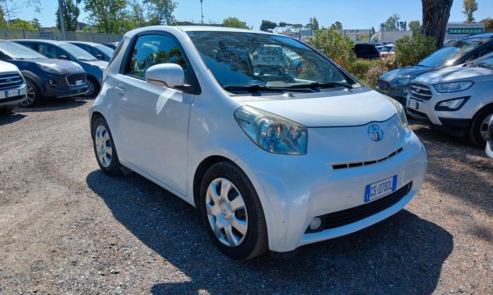 Toyota iQ 1.0 Sol