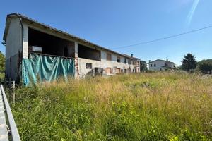 CASA SEMINDIPENDENTE A MASSANZAGO