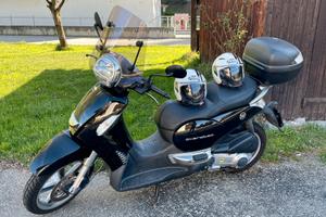 Aprilia Scarabeo 250