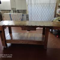 Banco da Falegname in legno verniciato a tampone