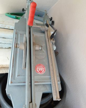 tagliapiastrelle di marca