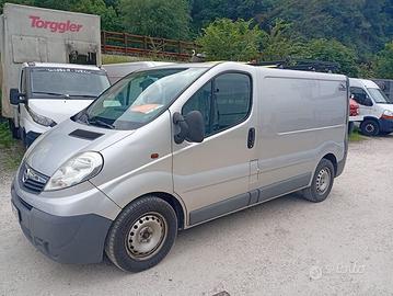 Opel Vivaro vivaro 27 2.0 cdti 120cv L1H1 cb....