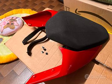 Kit seduta passeggero Panigale V2 2025