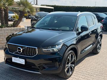 Volvo XC40 T5 Recharge Plug-in Hybrid Inscription 