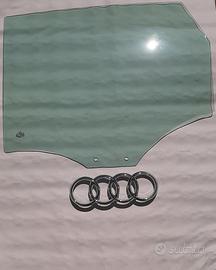 Stemma + Cristallo post. Sx ORIGINALI Audi Q5