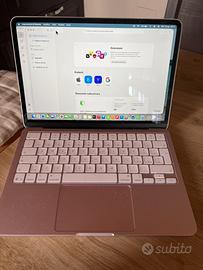 Mac book Apple A18 pro 8GB