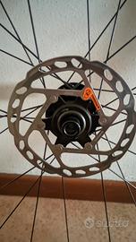 Disco Shimano RT64 140mm