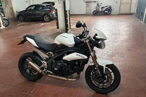 Triumph Speed Triple 1050 2012