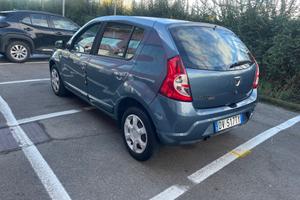 Dacia Sandero 1.2 16V Lauréate 2009 117.000 KM