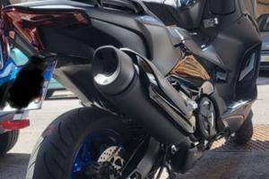 Scooter Yamaha Tmax 560 2025