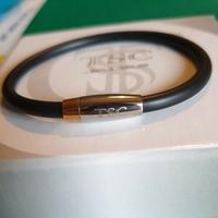 Bracciale in acciaio e caucciù della TSC Jewels.