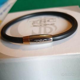 Bracciale in acciaio e caucciù della TSC Jewels.