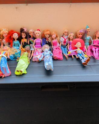 Barbie e altre bamboline Mattel e Disney