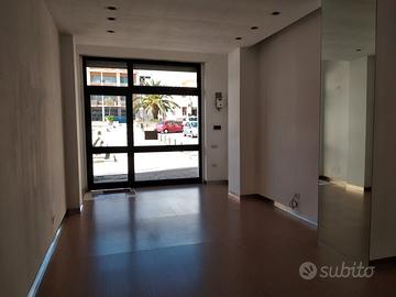 Ufficio / Ambulatorio Largo Ciusa n.14, Macomer