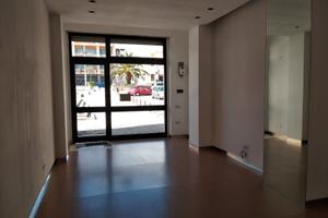 Ufficio / Ambulatorio Largo Ciusa n.14, Macomer