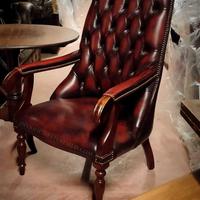 Poltrona Chesterfield originale inglese