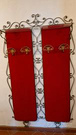 porta abiti a muro del 900