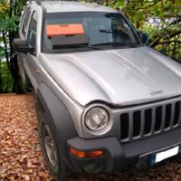 Jeep Cherokee Sport KJ Liberty 2.5