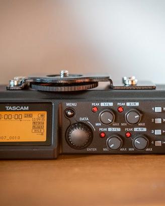 TASCAM DR-70D