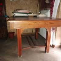 tavolo in legno anni 50 