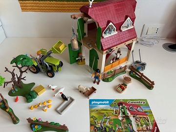 Playmobil Country 70887 Fattoria con trattore
