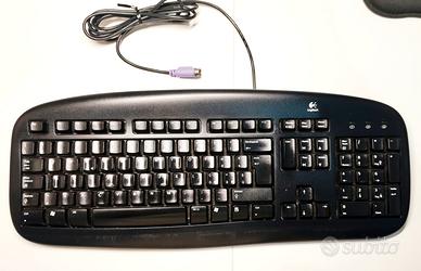 "Logitech Deluxe" - Tastiera a filo PS/2