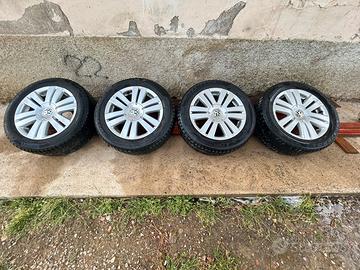 Cerchi gommati wolkswagen 215/55 R16