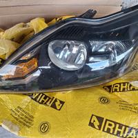 Faro Ford Focus MK2