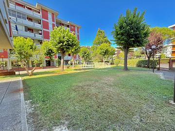 SILVI VIA TICINO AD.ZE RIF. M82: 73 mq