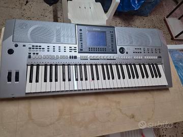 Pianola Yamaha 