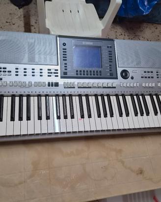 Pianola Yamaha 