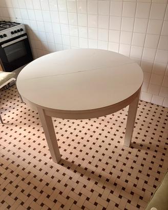 Tavolo rotondo bianco da cucina