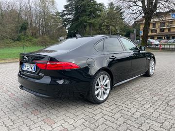 JAGUAR XF 2.0 D 180 CV AWD aut. R-Sport