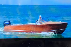 Motoscafo d'epoca in legno sangiorgio sg80