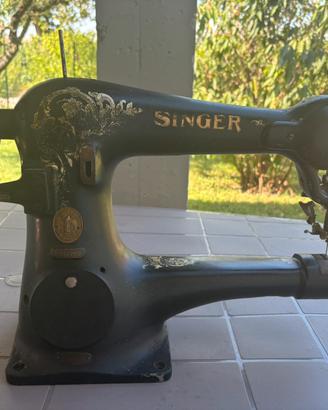 Singer industriale