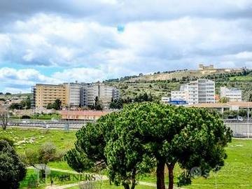 Accogliente loft con posto auto ascensore